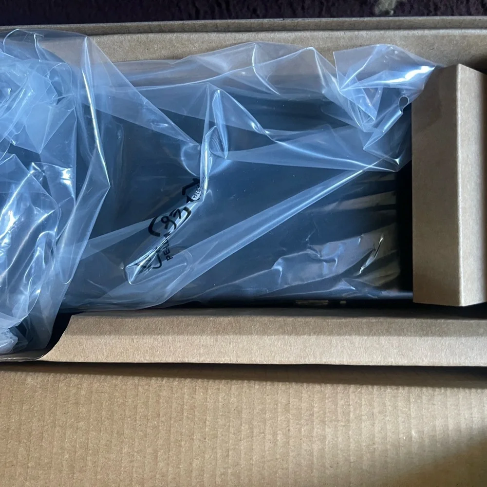 SD4849Pv USB-C Triple Video Docking Station - Black